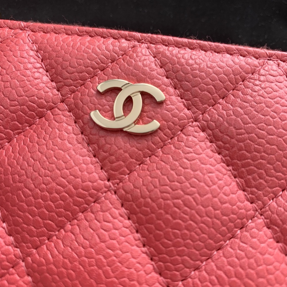 Authentic brand new Chanel o key case pouch pearly pink full set - Picture 3 of 10